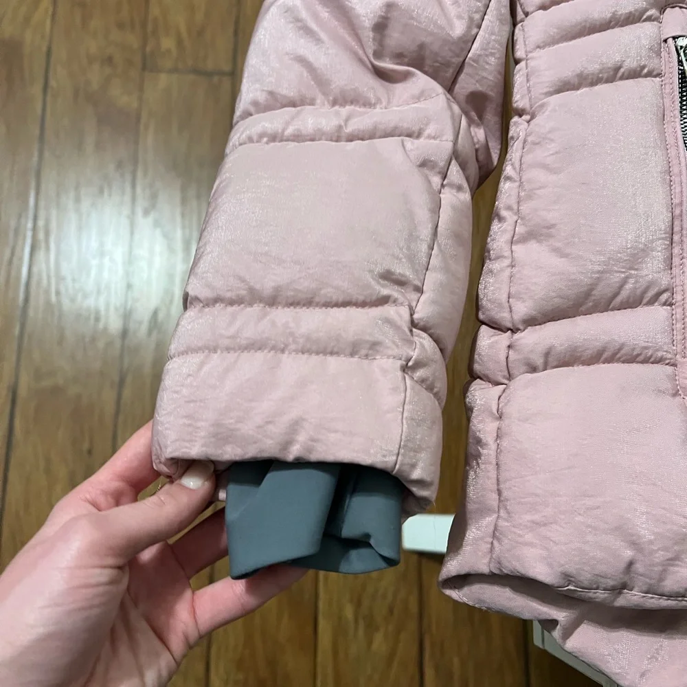 Pink winter jacket - Picture 2 of 16